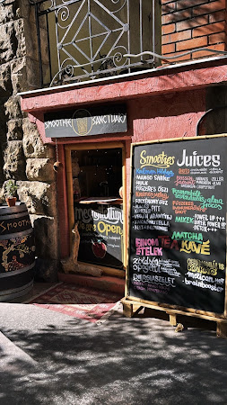 Smoothie Sanctuary - Vegan Smoothie Specialties