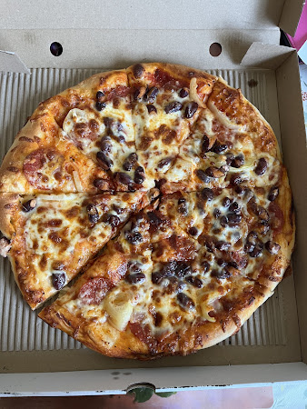 Róma Pizza és Kebap Ház