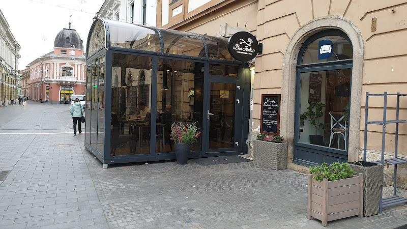 Bar Italia