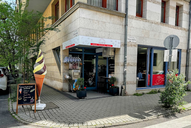 Pistor Pékség, Kávézó és Cukrászda