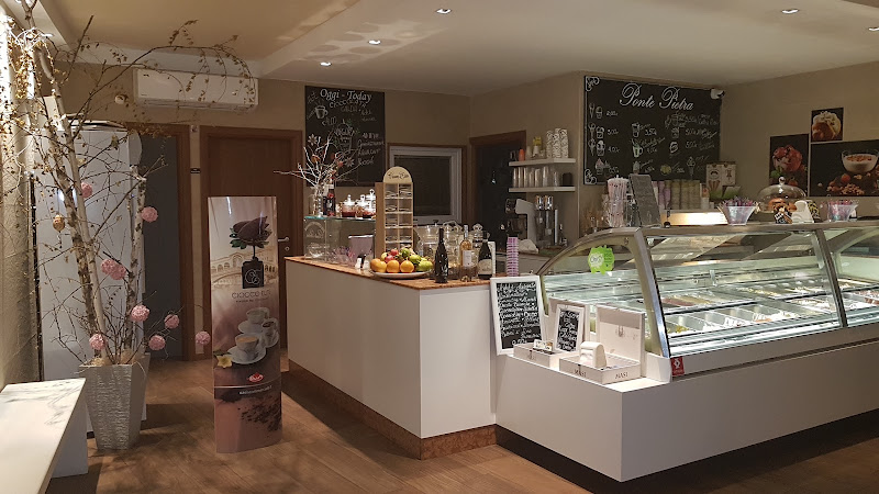 Gelateria Ponte Pietra