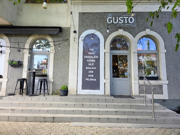 Gusto Delicate