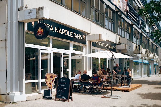 Tasty Pizzéria és Étterem