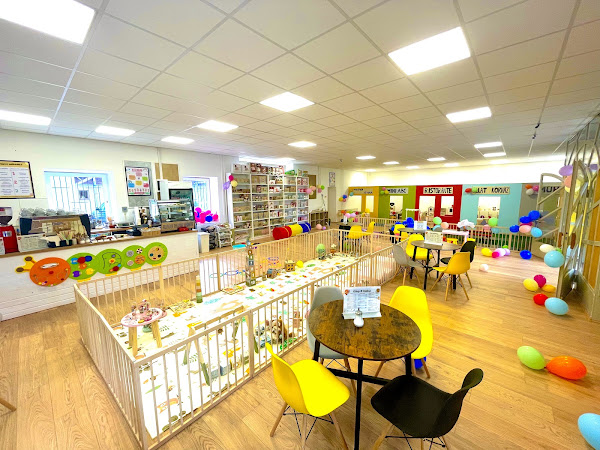 Csemete Play Café