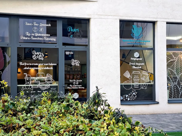 Nutri Café & Shop